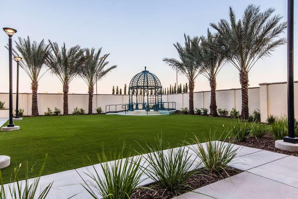 Hyatt Place Delano Luaran gambar